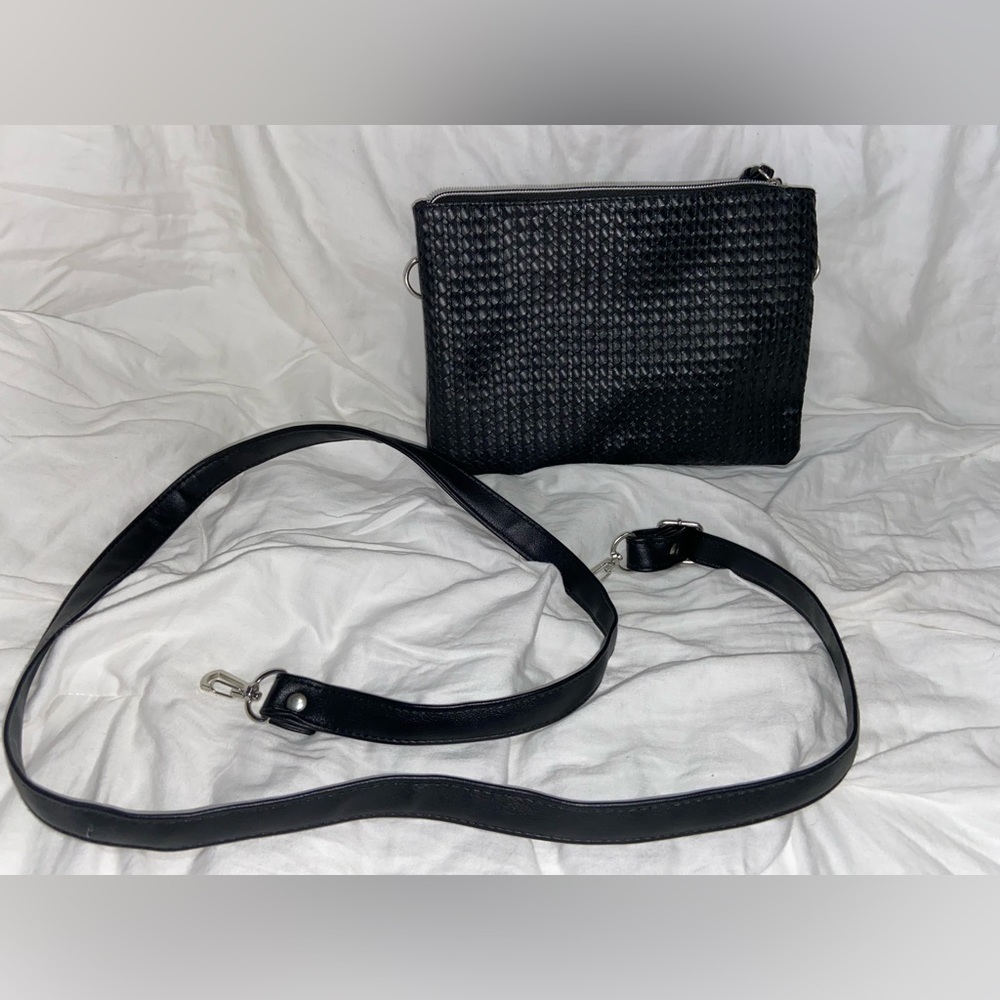 Women’s Purse, Double Pockets a/ detachable straps. - Picture 2 of 3
